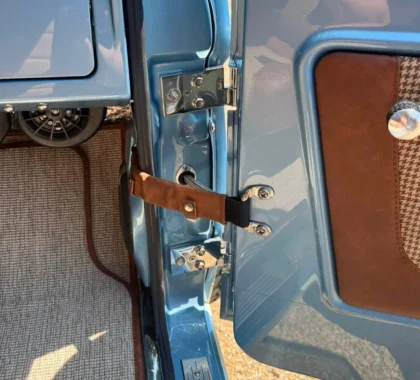 Door strap_02